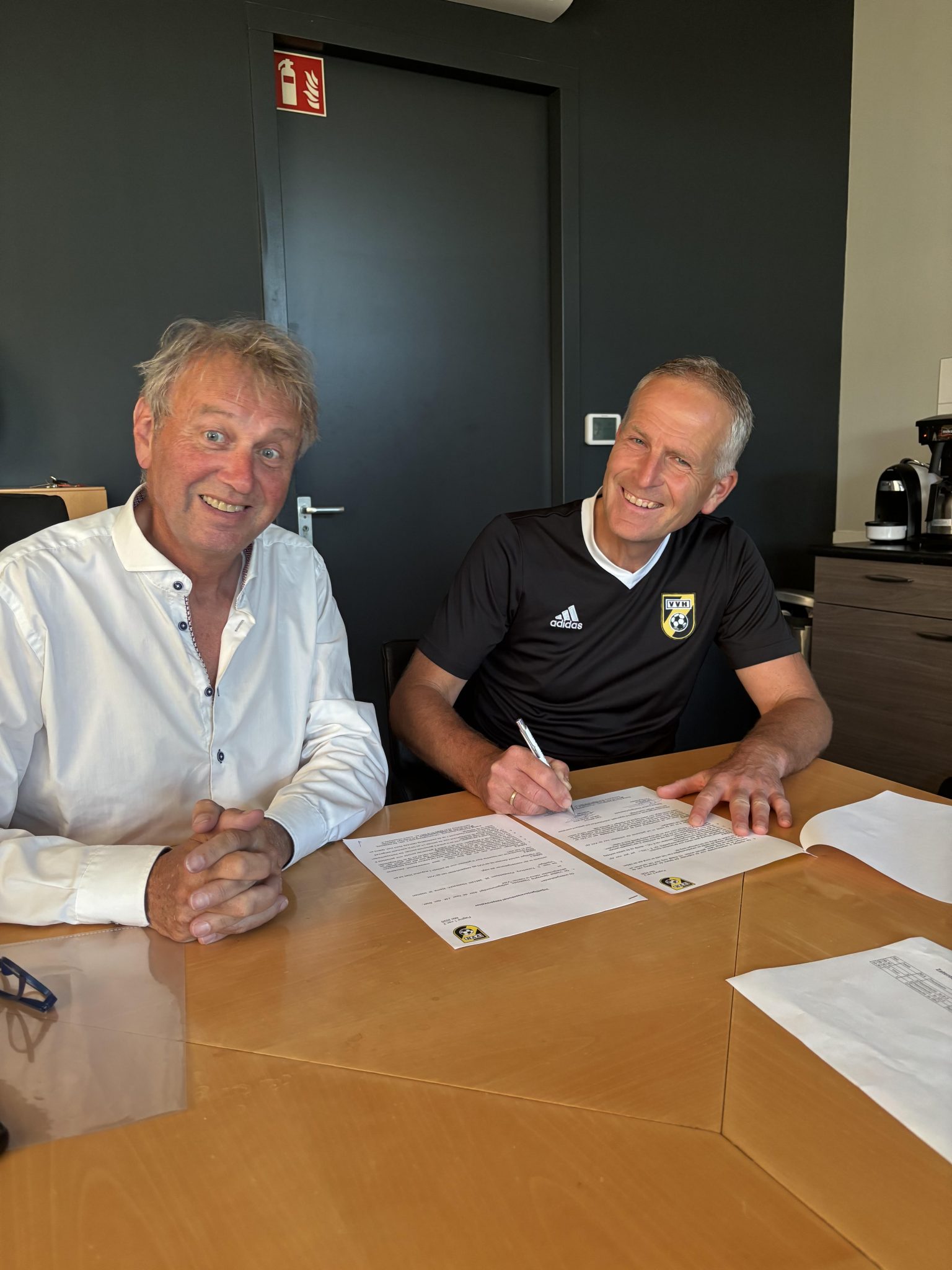 Ook Steven heeft zijn contract bij VVH verlengd als keeperstrainer.